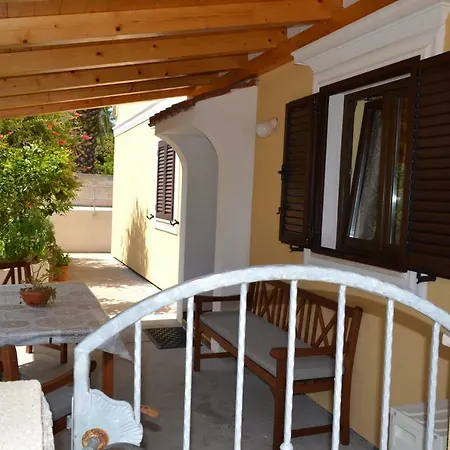 Lägenhet Abba Mali Lošinj